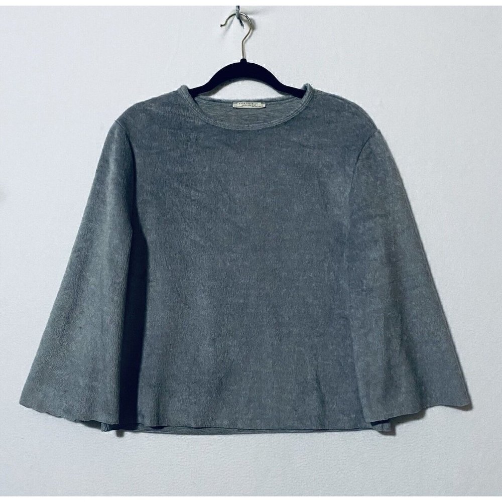 Zara Womens Small Fuzzy Bell Sleeve Sweatshirt Raw Hem Gray Boxy Lagenlook